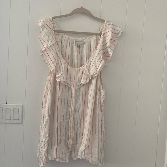 AVA & VIV Womens Top 3X White Multi Colored Striped Ruffle Sleeve Buttons - Picture 1 of 5